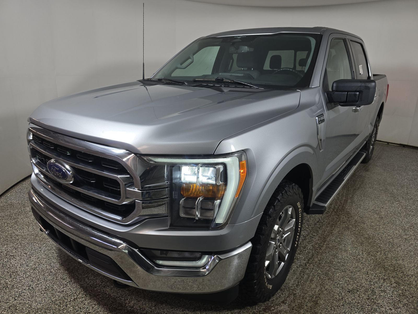 2023 Ford F-150 XLT AWD