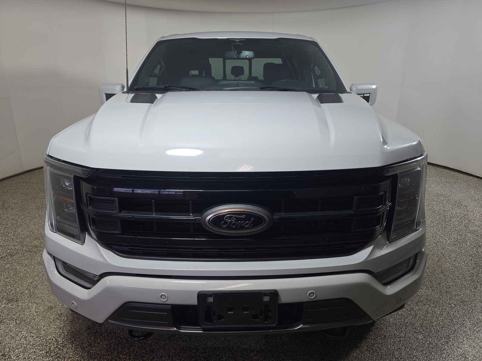 2023 Ford F-150 Lariat AWD
