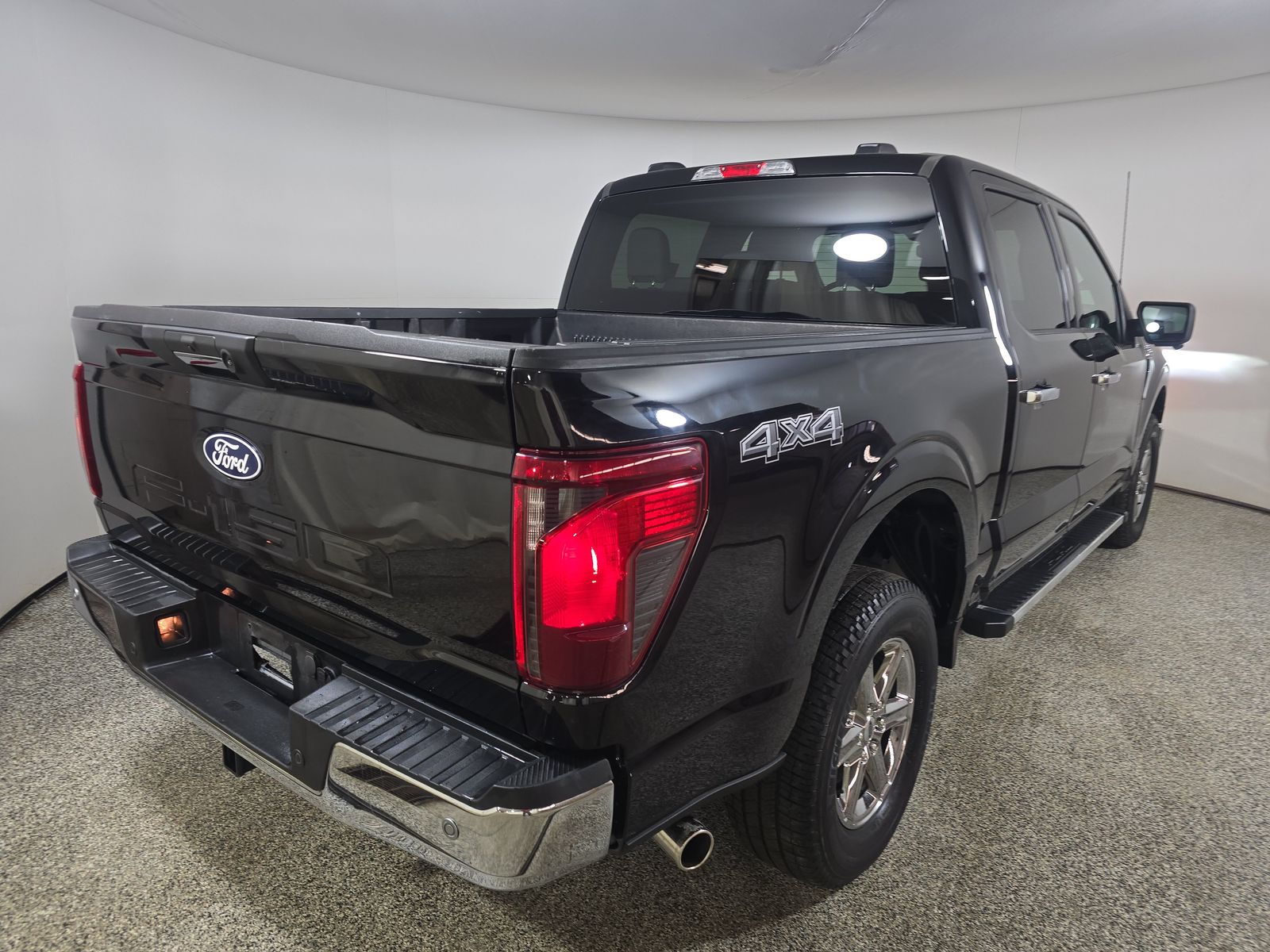 2024 Ford F-150 XLT AWD