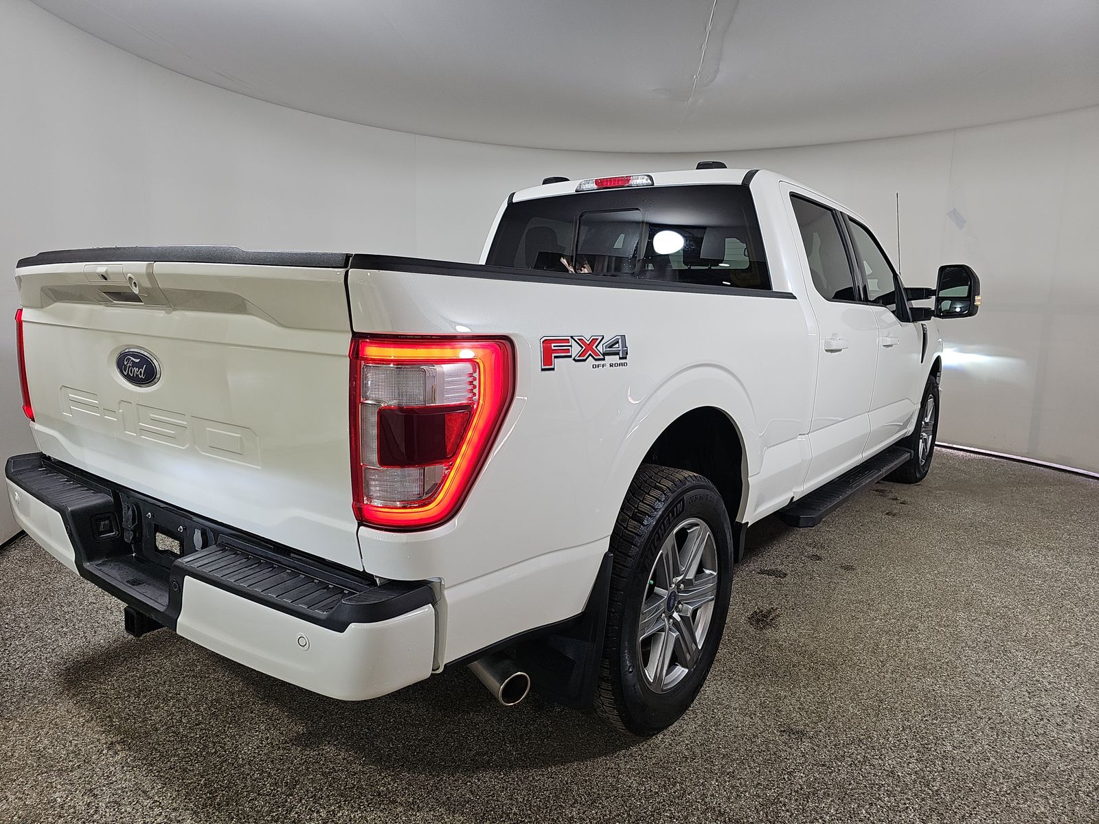 2023 Ford F-150 Lariat AWD