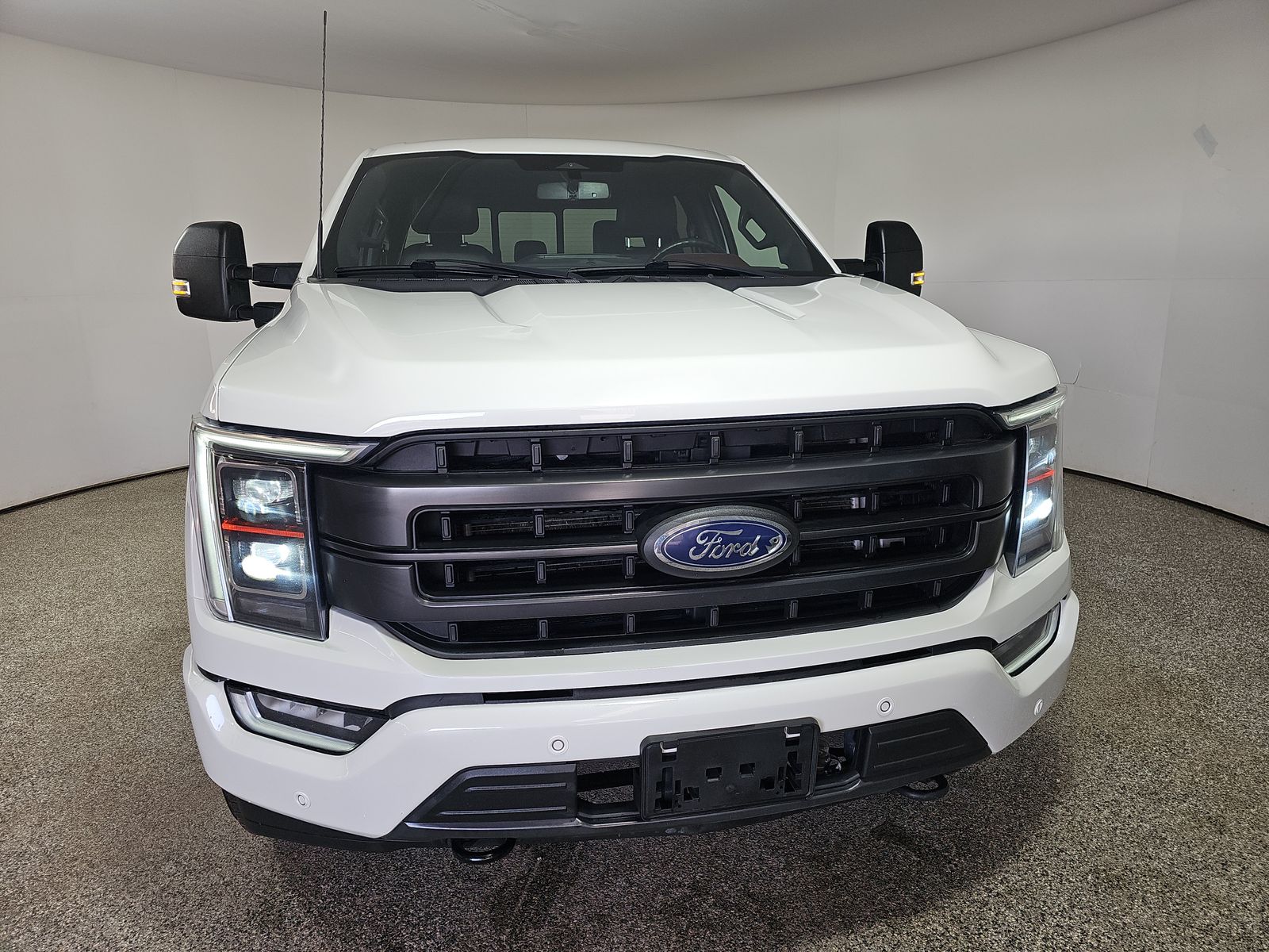 2023 Ford F-150 Lariat AWD