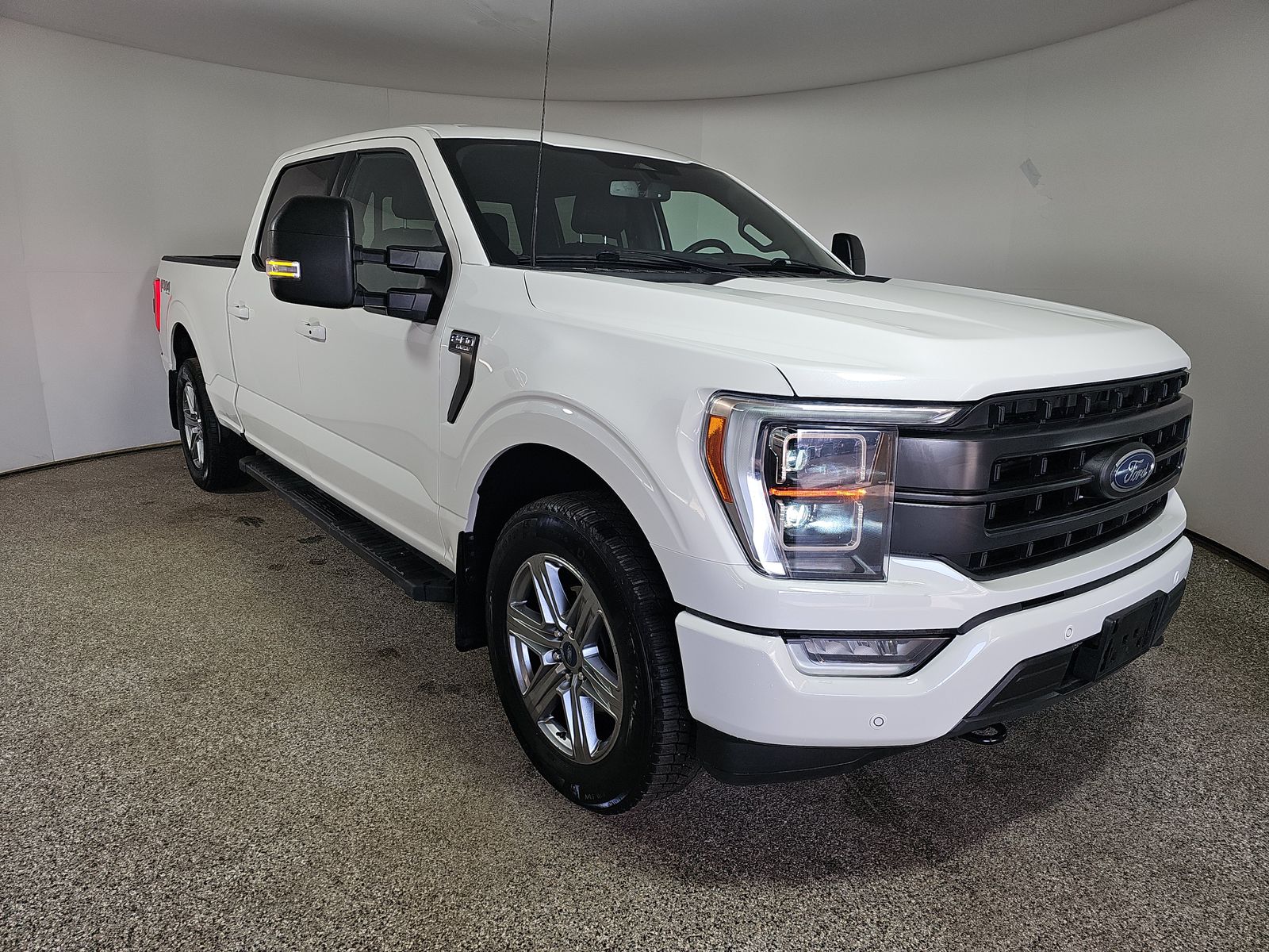 2023 Ford F-150 Lariat AWD