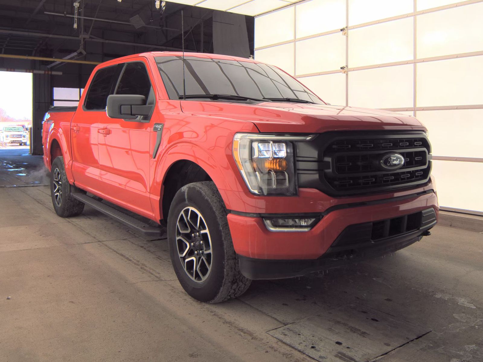2023 Ford F-150 XLT AWD