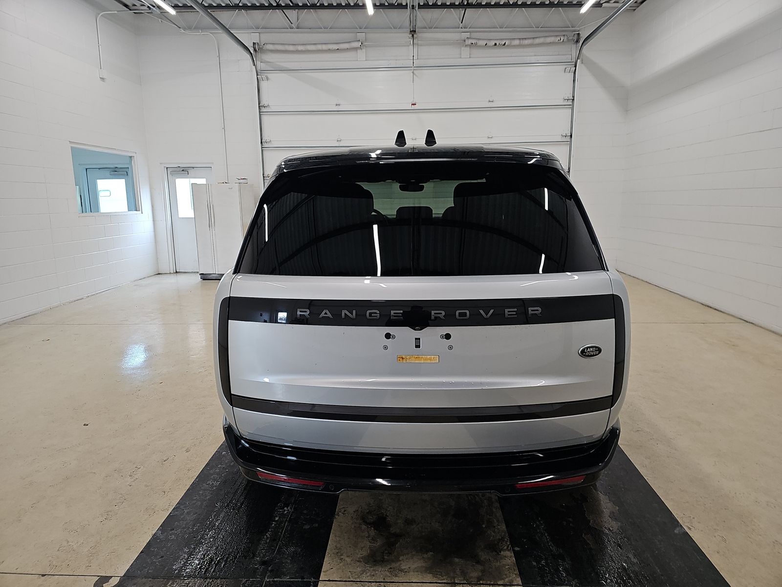 2023 Land Rover Range Rover SE AWD