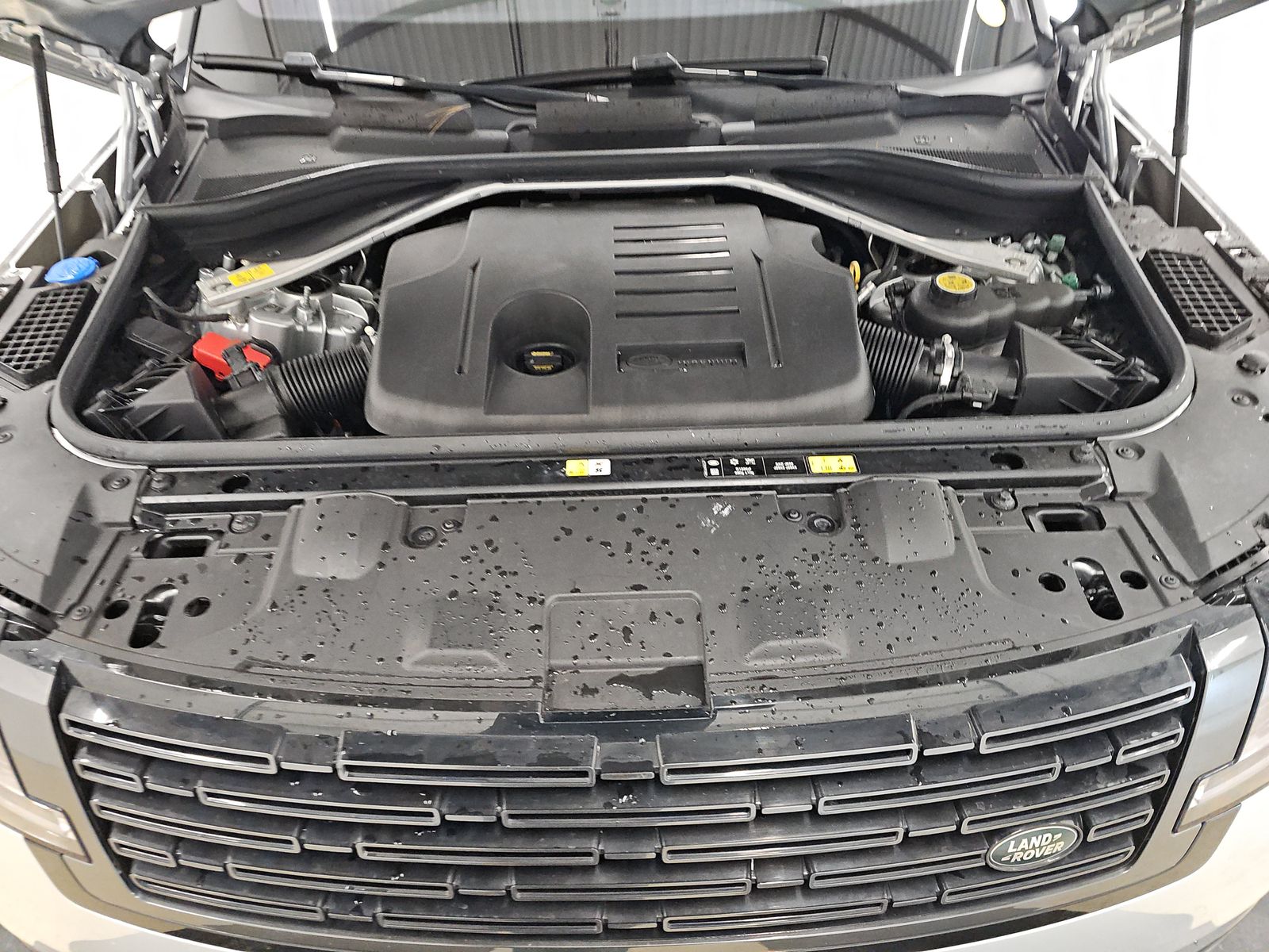 2023 Land Rover Range Rover SE AWD