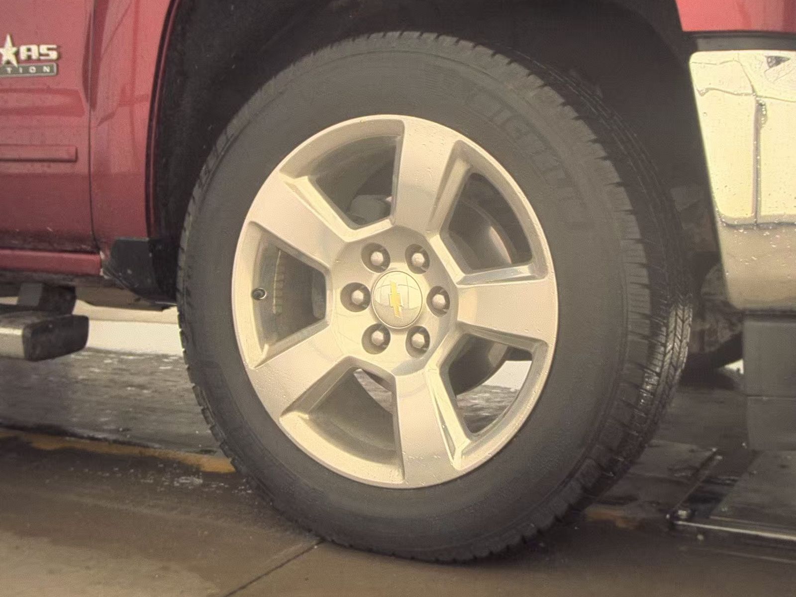 2018 Chevrolet Silverado 1500 LT RWD