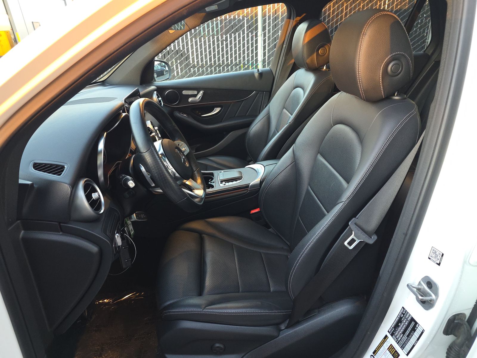 2022 Mercedes-Benz GLC GLC 300 AWD