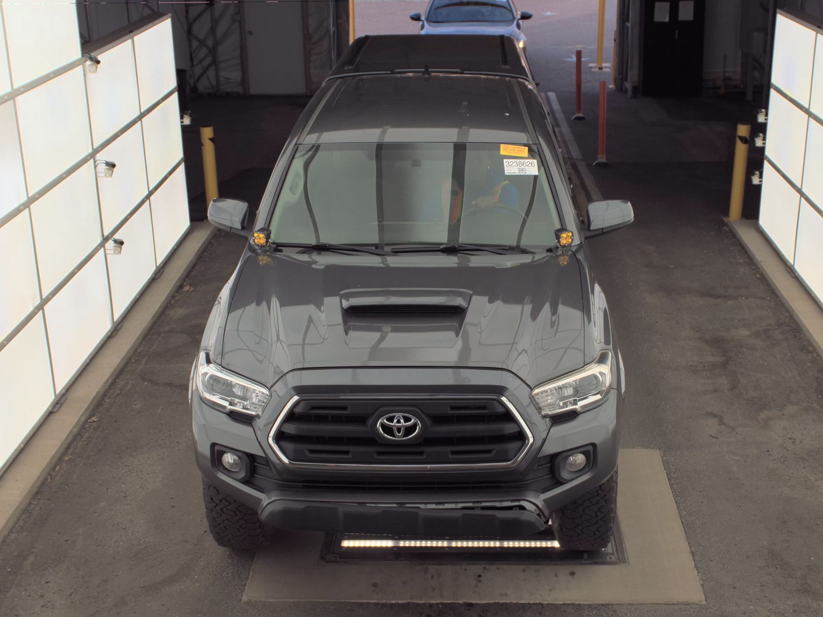 2016 Toyota Tacoma SR5 AWD