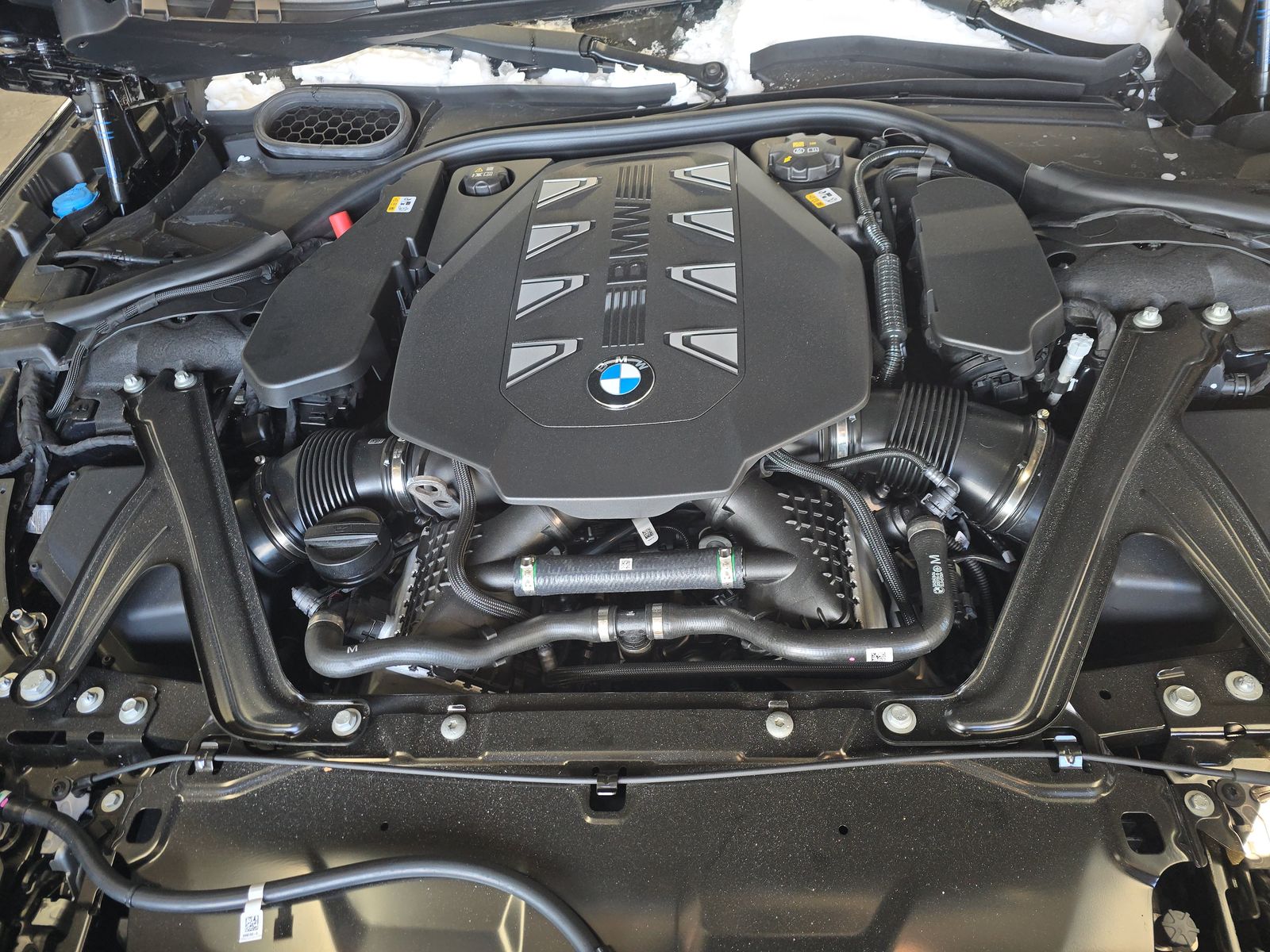 2025 BMW 7 Series 760i xDrive AWD