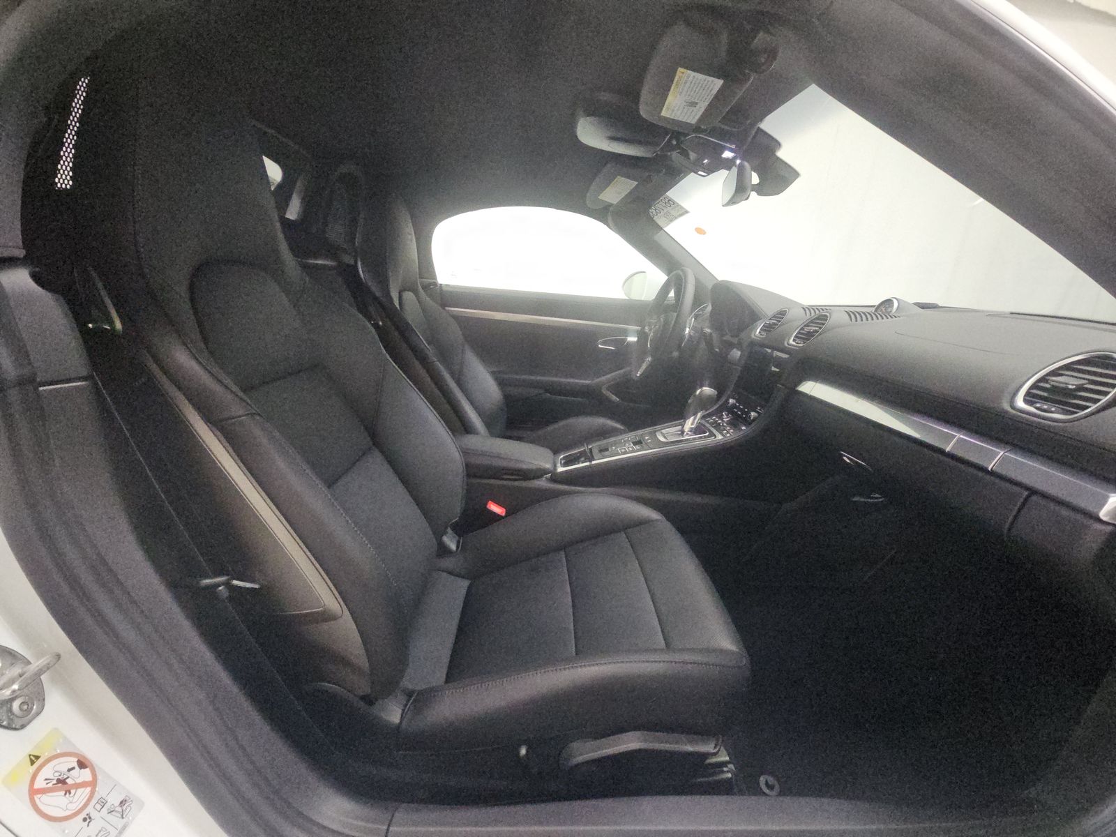 2025 Porsche 718 Boxster S RWD