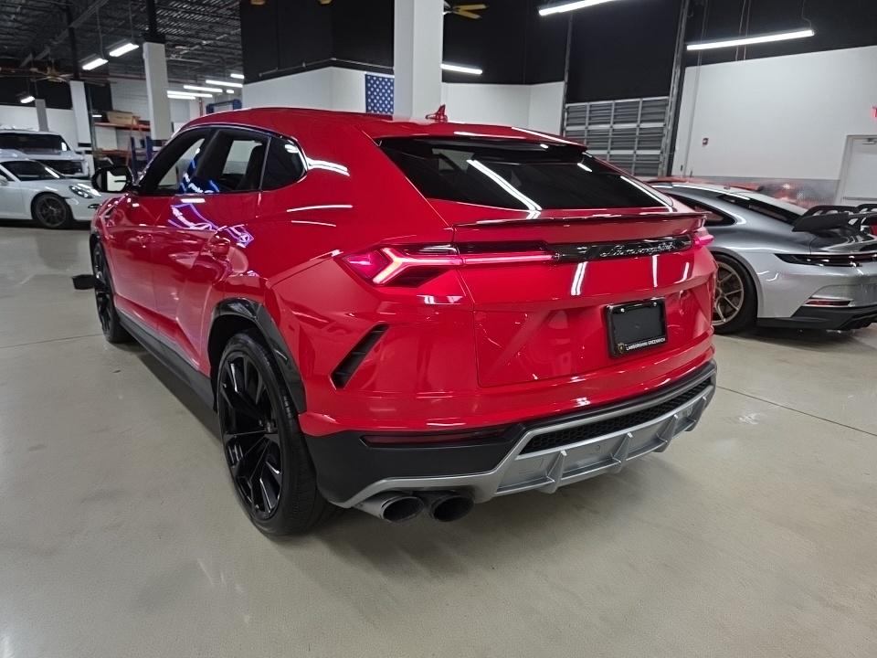2021 Lamborghini Urus Base AWD