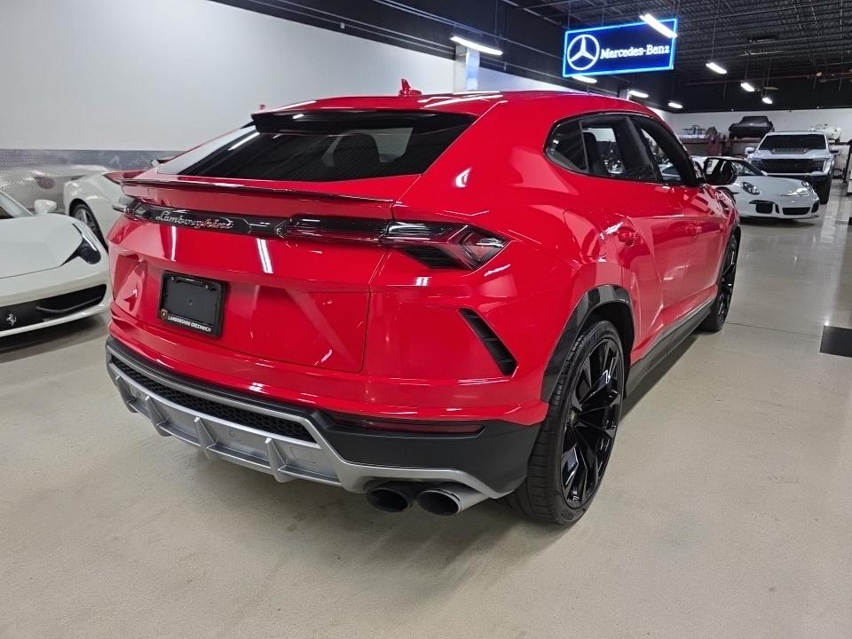 2021 Lamborghini Urus Base AWD