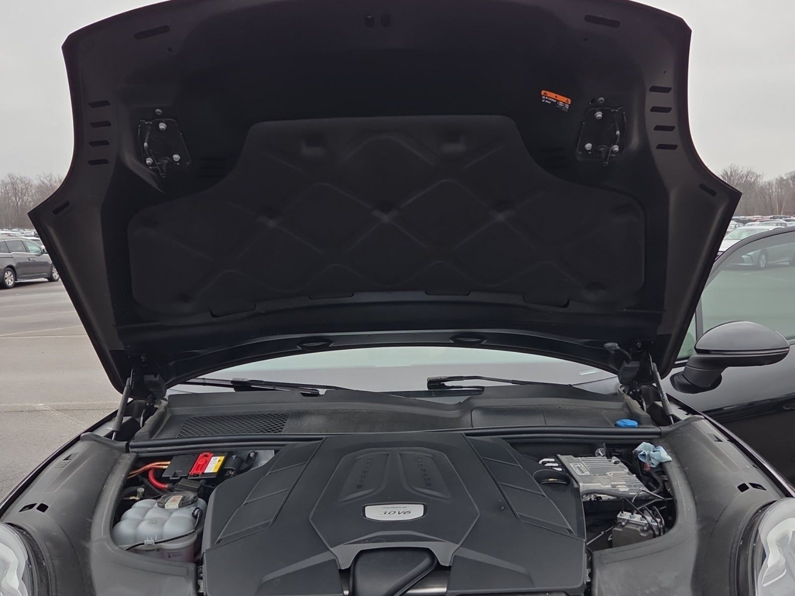 2022 Porsche Cayenne Base AWD