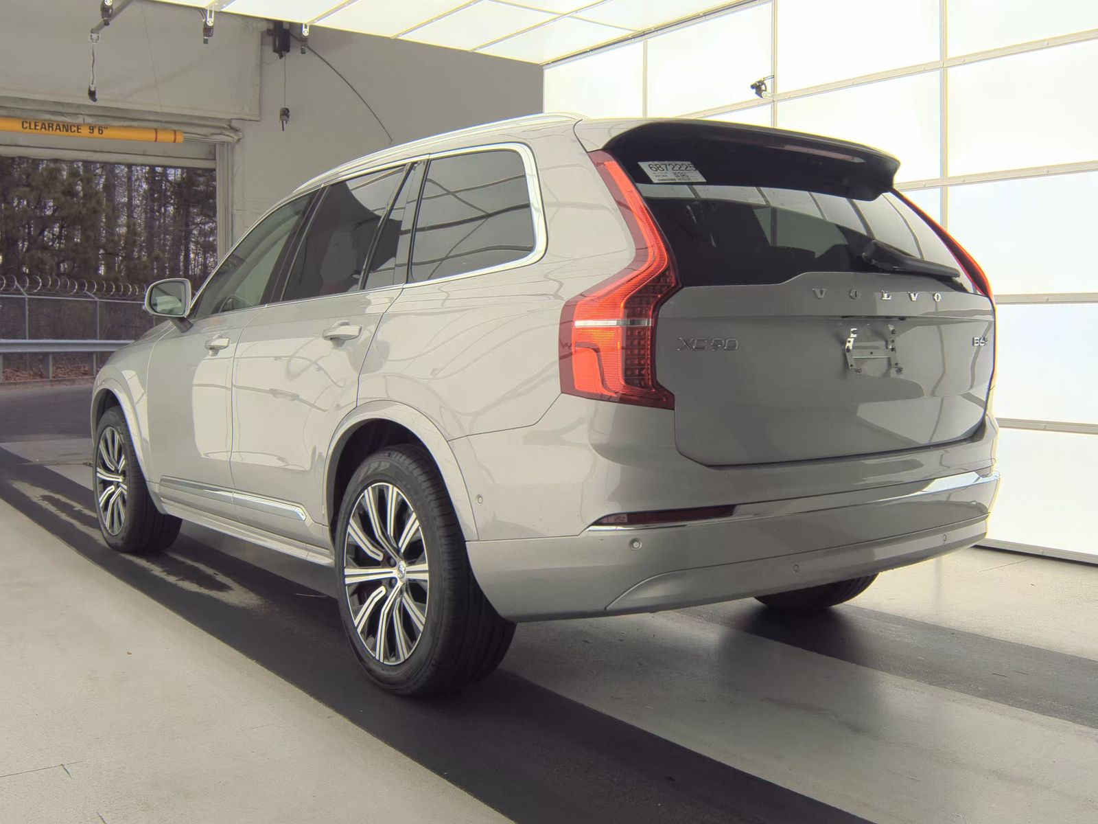 2025 Volvo XC90 B6 Plus AWD