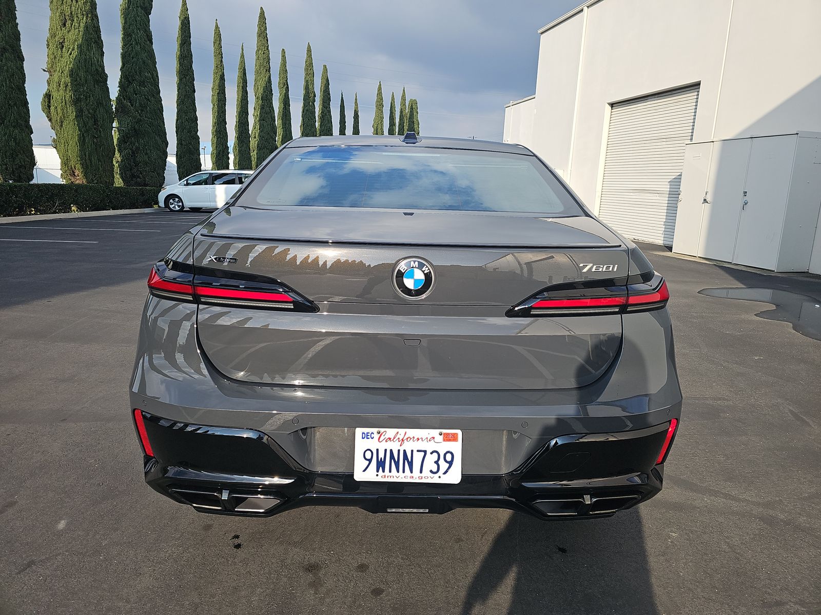 2025 BMW 7 Series 760i xDrive AWD