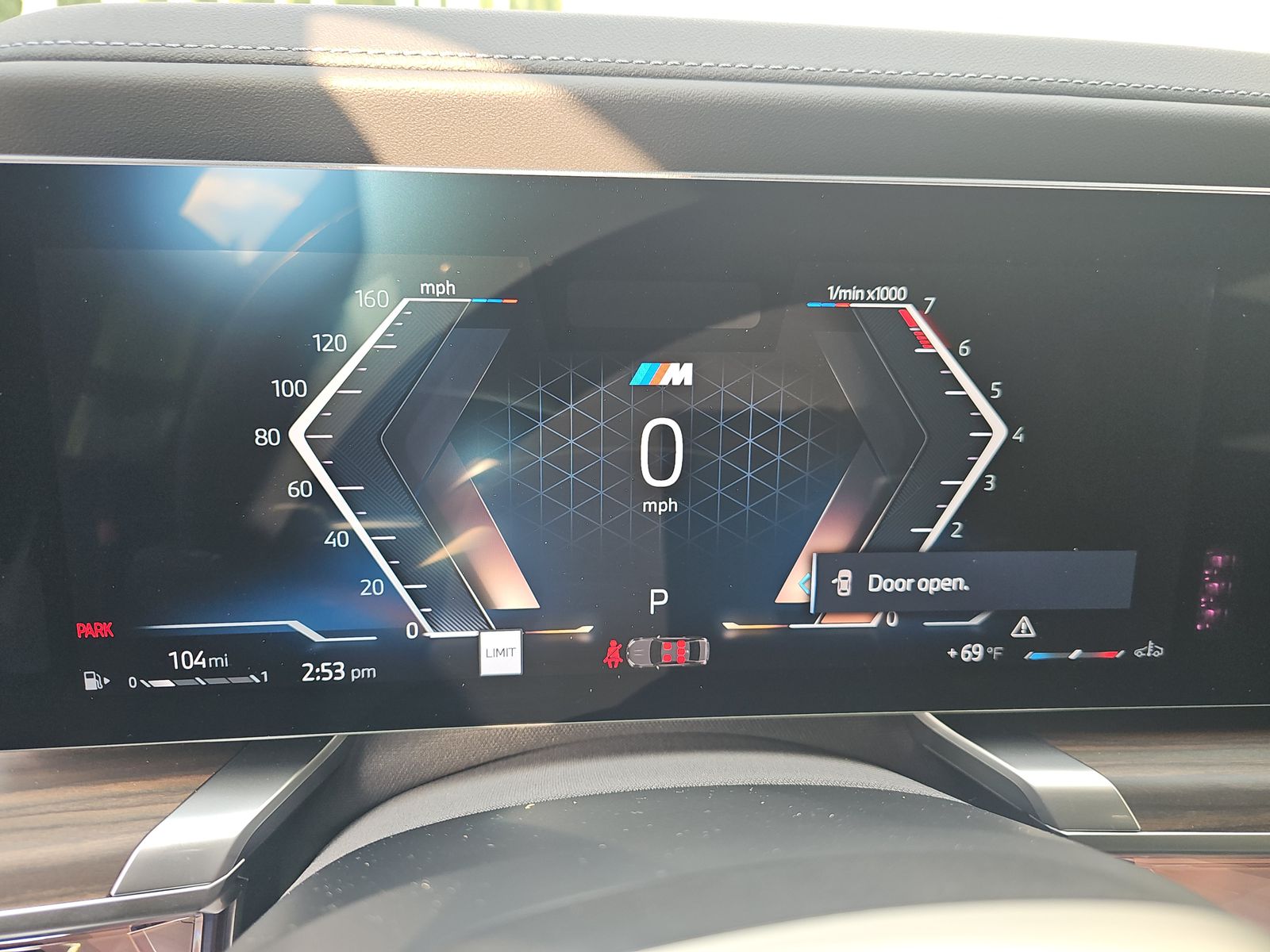 2025 BMW 7 Series 760i xDrive AWD