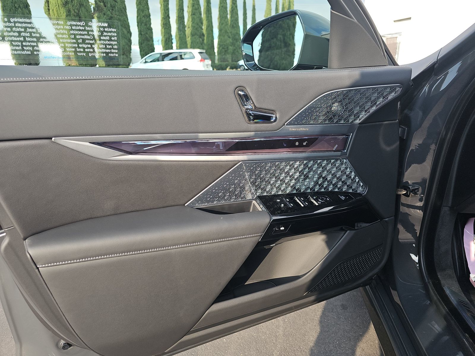 2025 BMW 7 Series 760i xDrive AWD