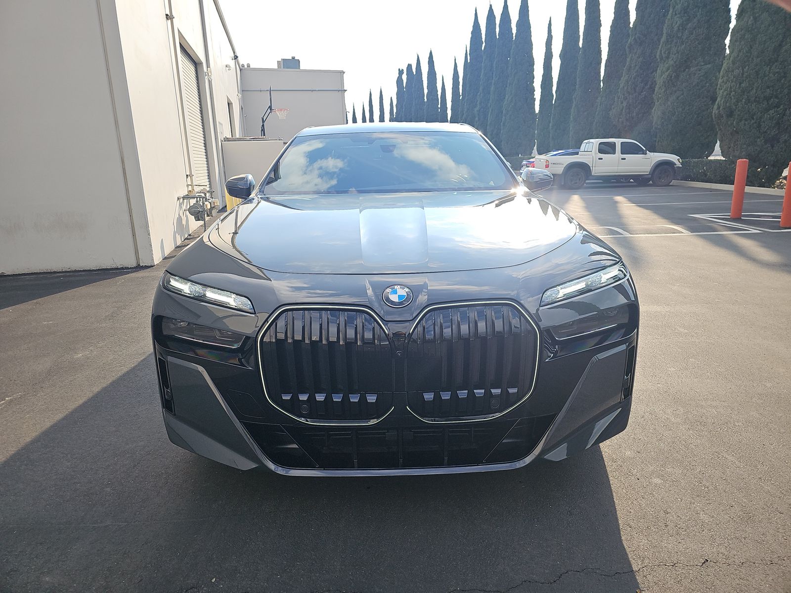 2025 BMW 7 Series 760i xDrive AWD