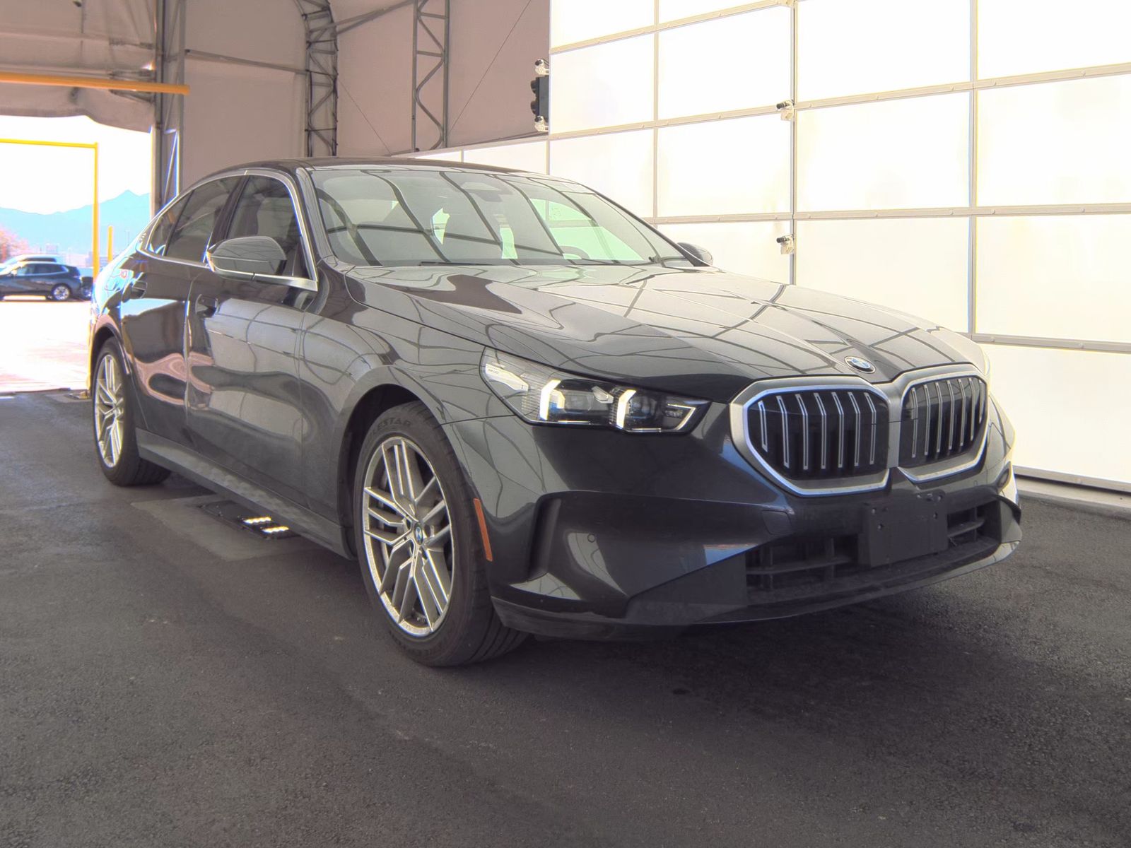 2025 BMW 5 Series 530i xDrive AWD