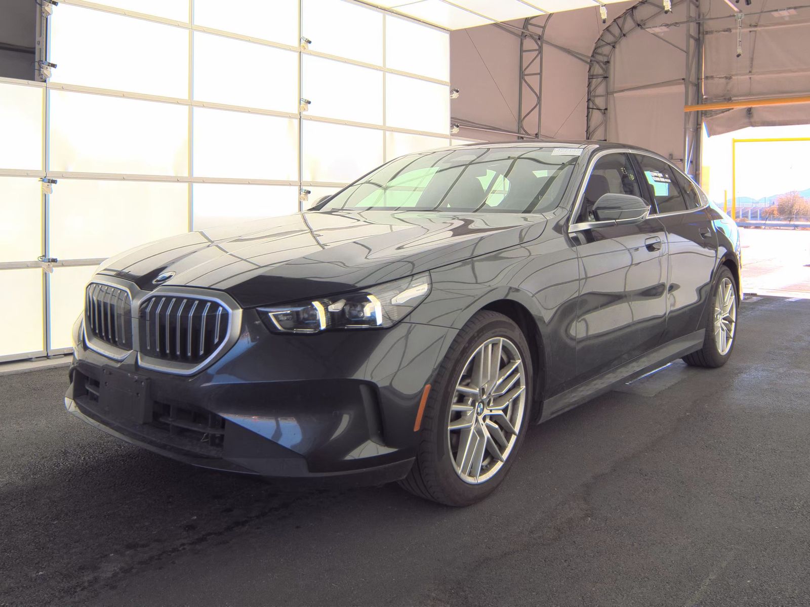 2025 BMW 5 Series 530i xDrive AWD