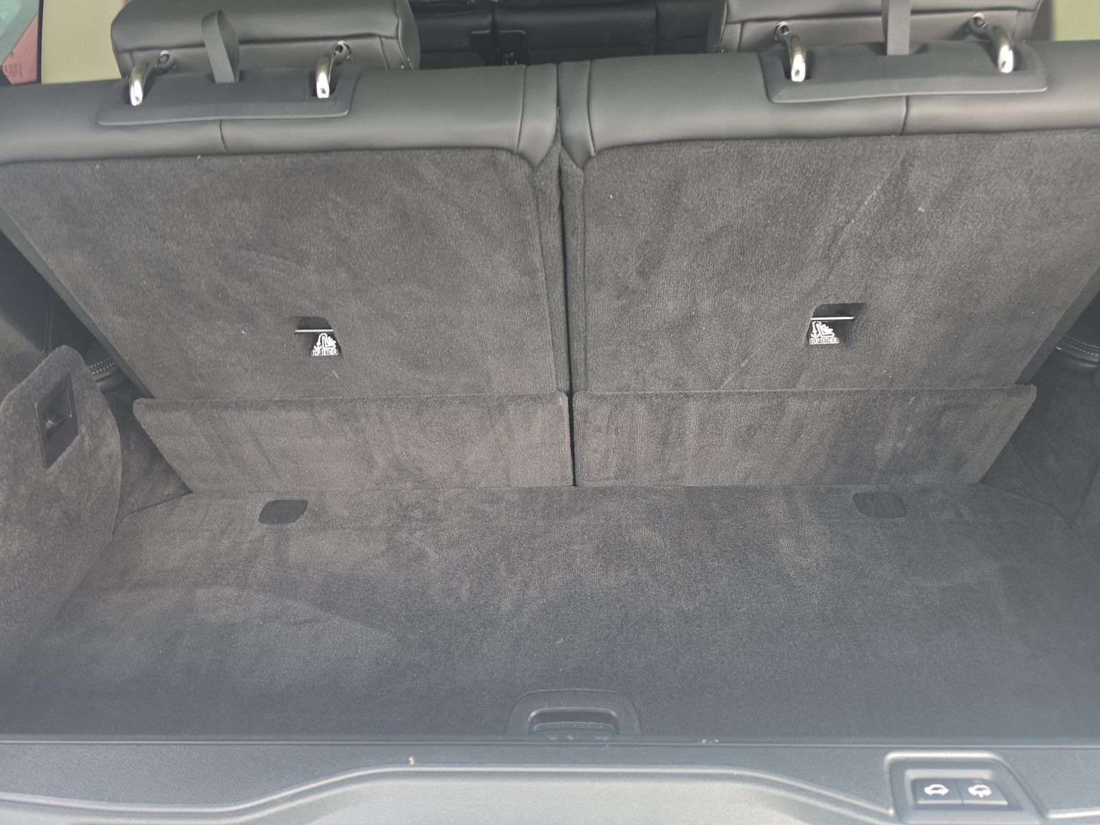 2025 BMW X7 xDrive40i AWD