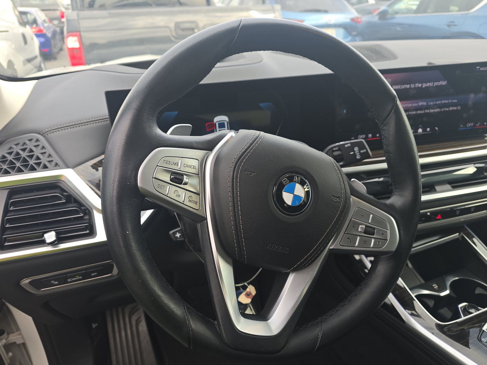 2025 BMW X7 xDrive40i AWD