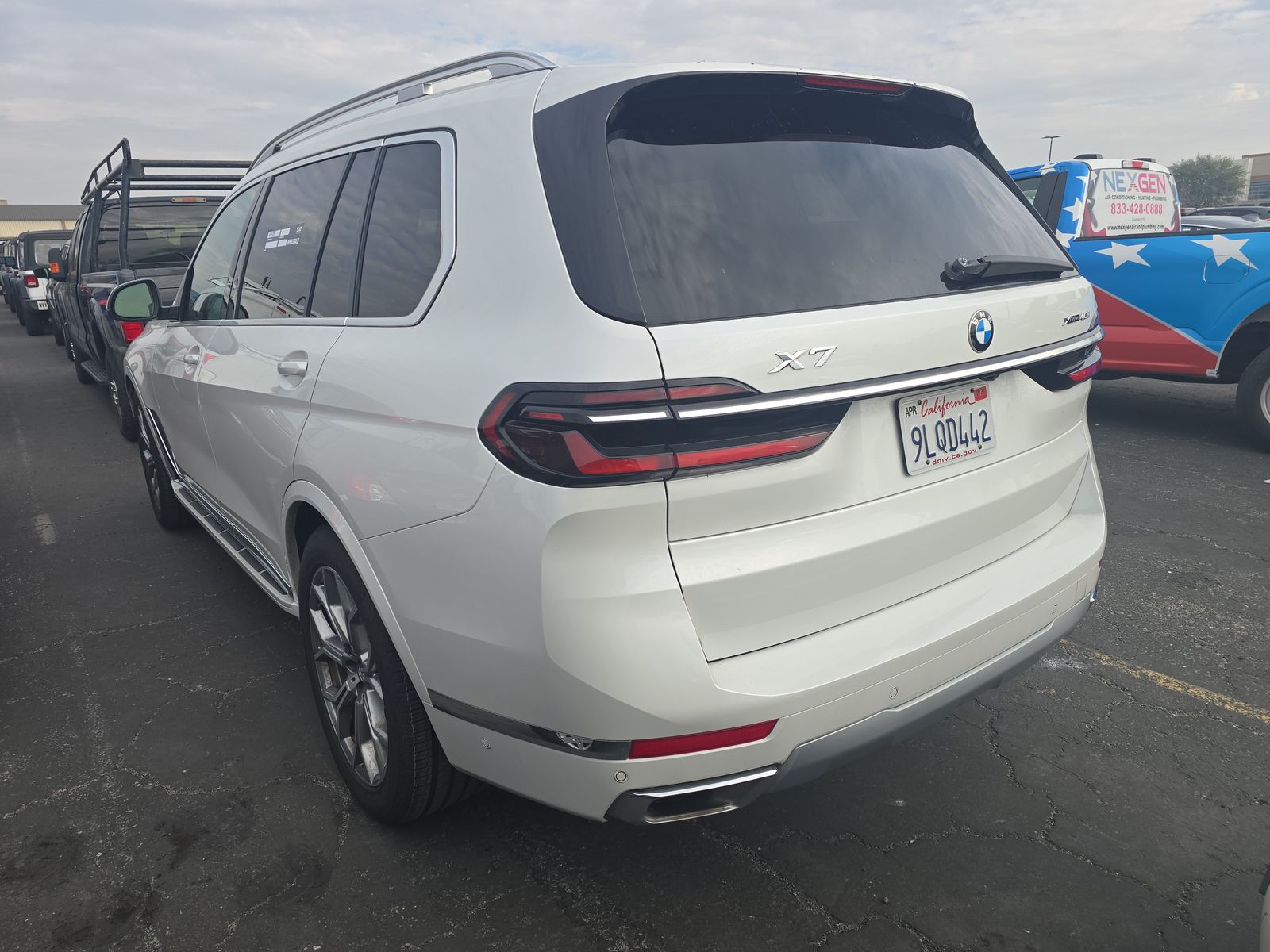 2025 BMW X7 xDrive40i AWD