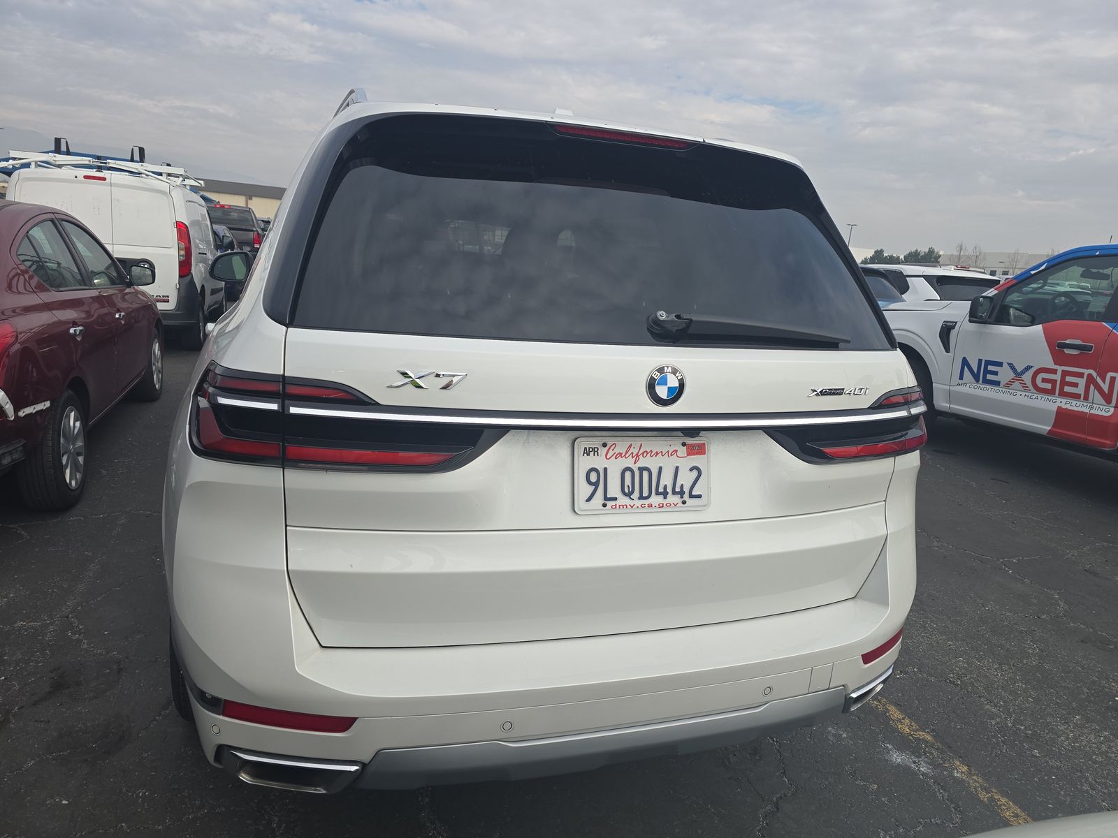 2025 BMW X7 xDrive40i AWD