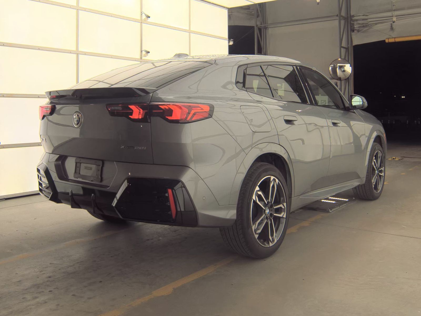 2025 BMW X2 xDrive28i AWD