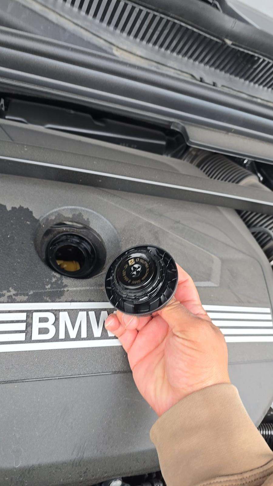 2025 BMW X2 xDrive28i AWD