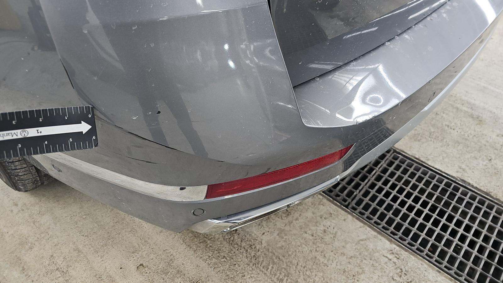 2025 BMW X7 xDrive40i AWD