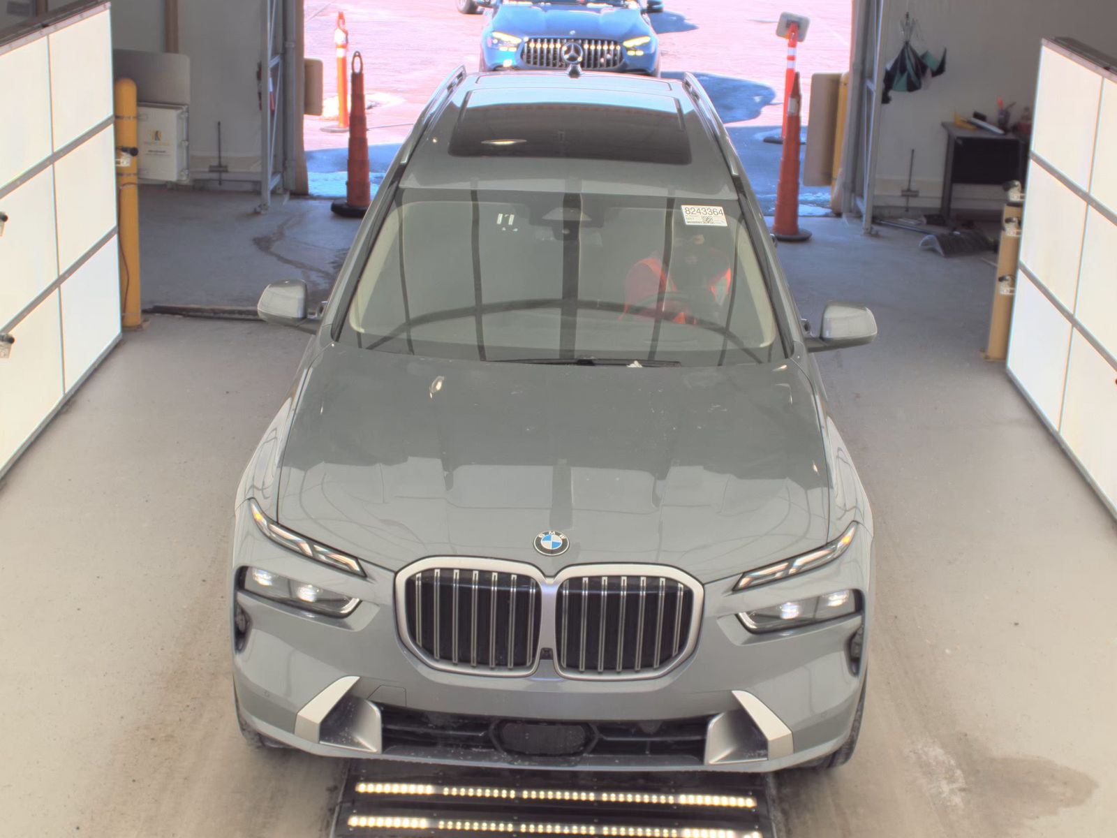 2025 BMW X7 xDrive40i AWD