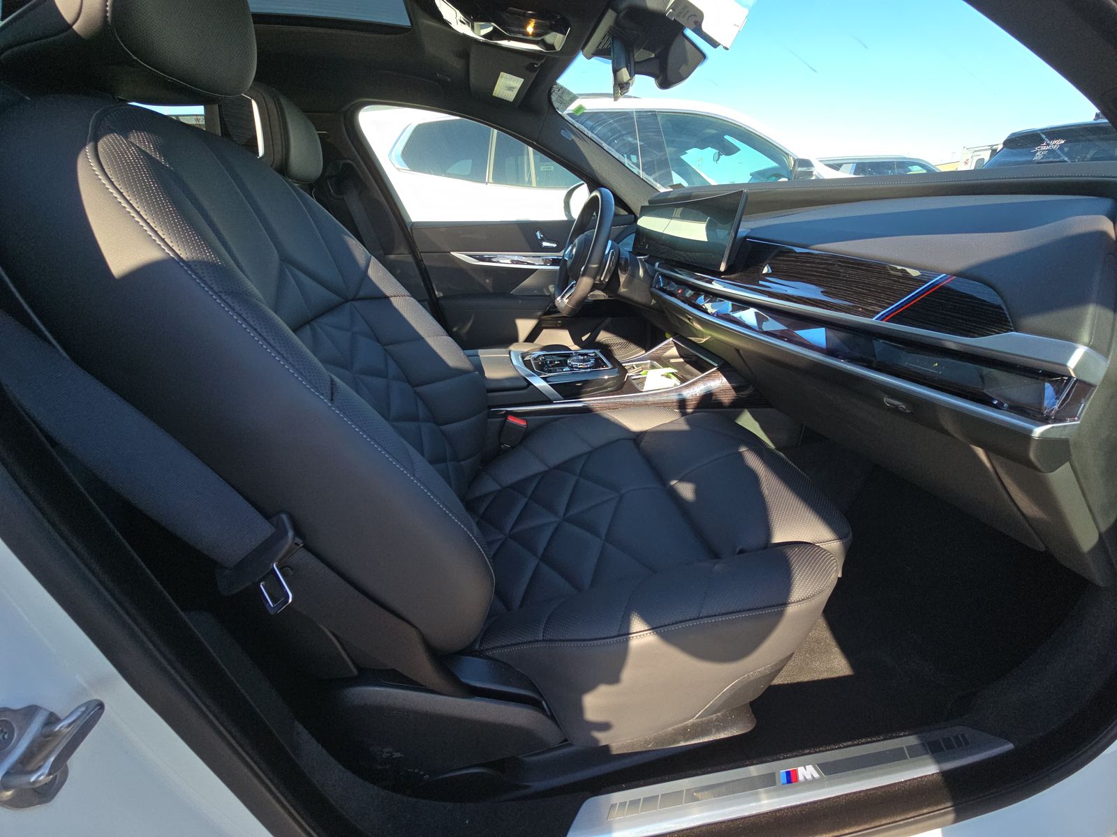 2025 BMW 7 Series 740i xDrive AWD