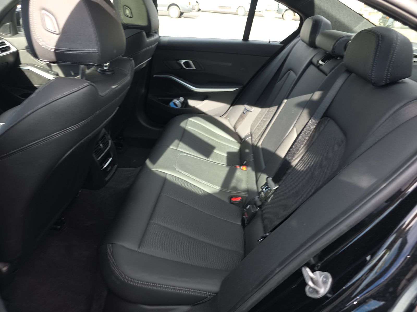 2025 BMW 3 Series 330i xDrive AWD