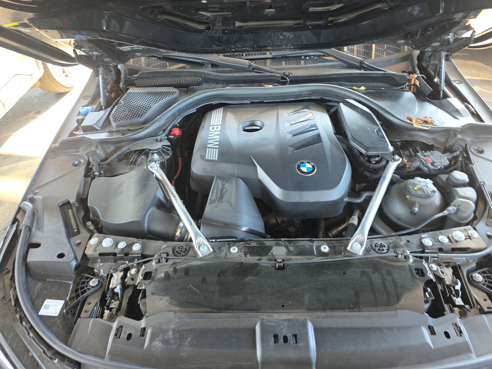 2025 BMW 5 Series 530i RWD