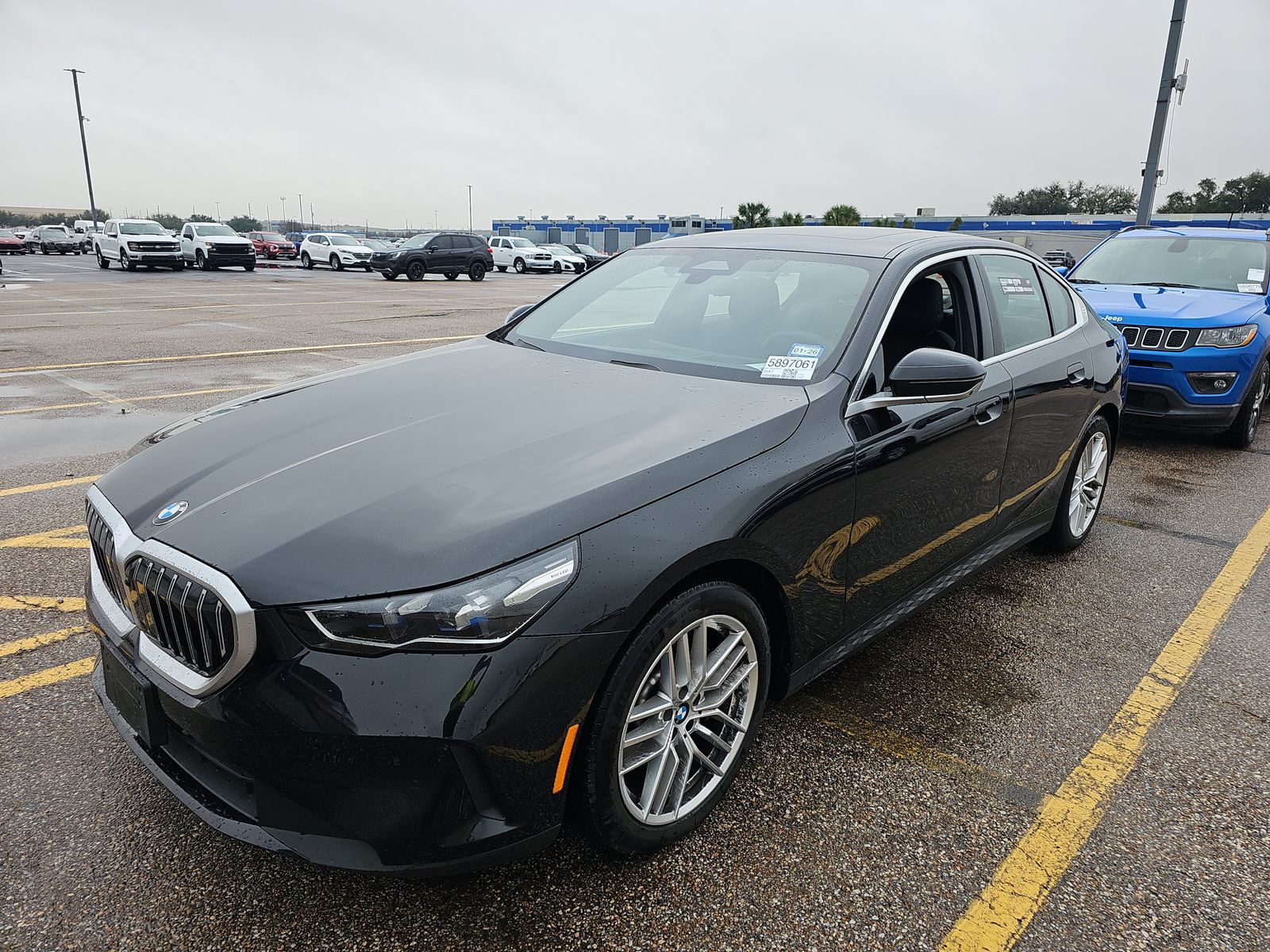 2025 BMW 5 Series 530i RWD