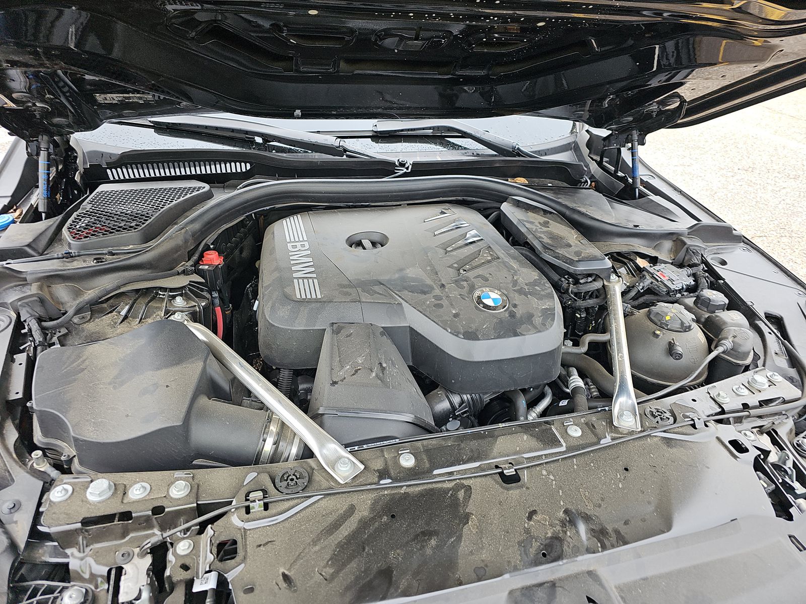 2025 BMW 5 Series 530i RWD