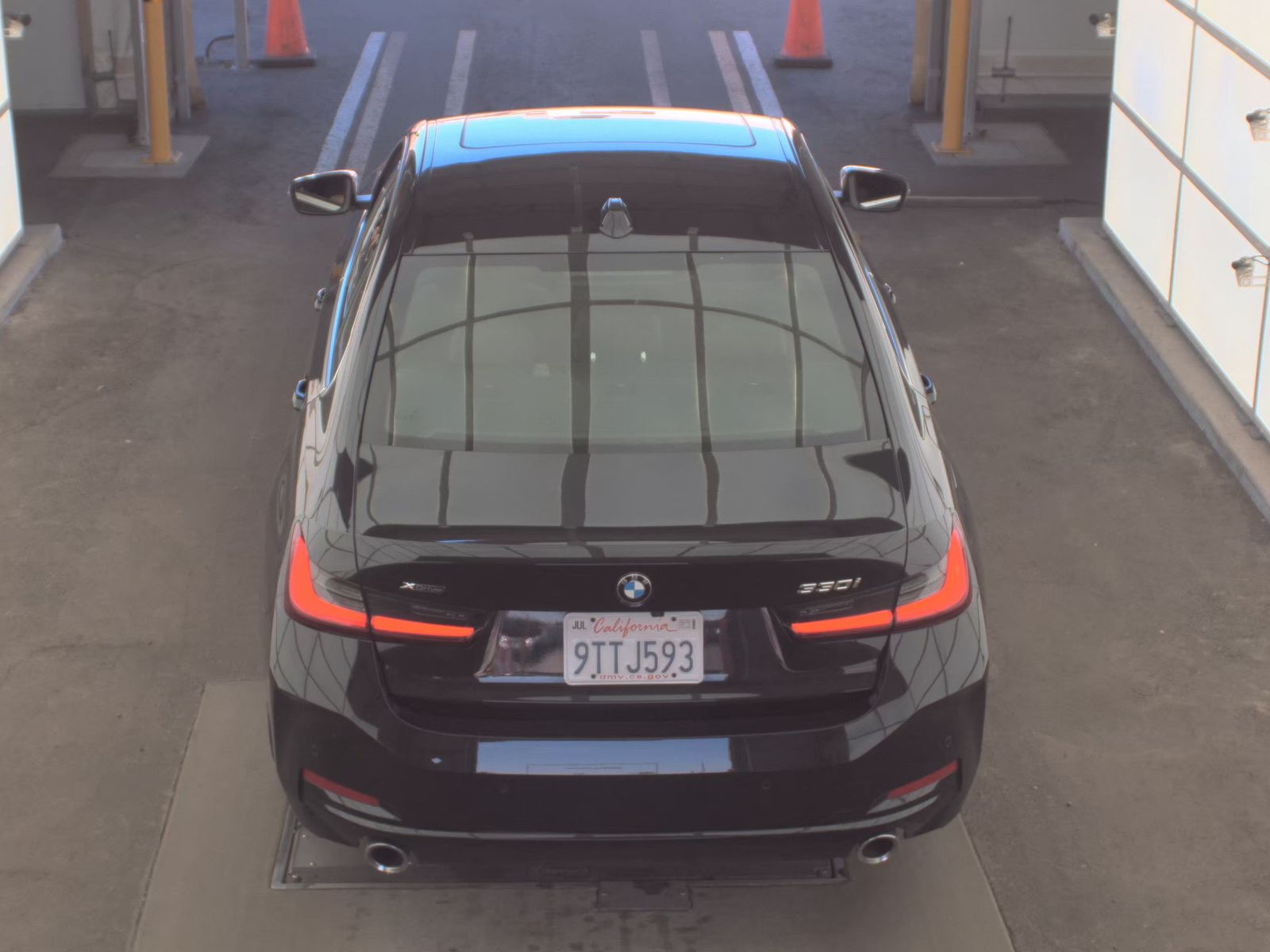 2025 BMW 3 Series 330i xDrive AWD