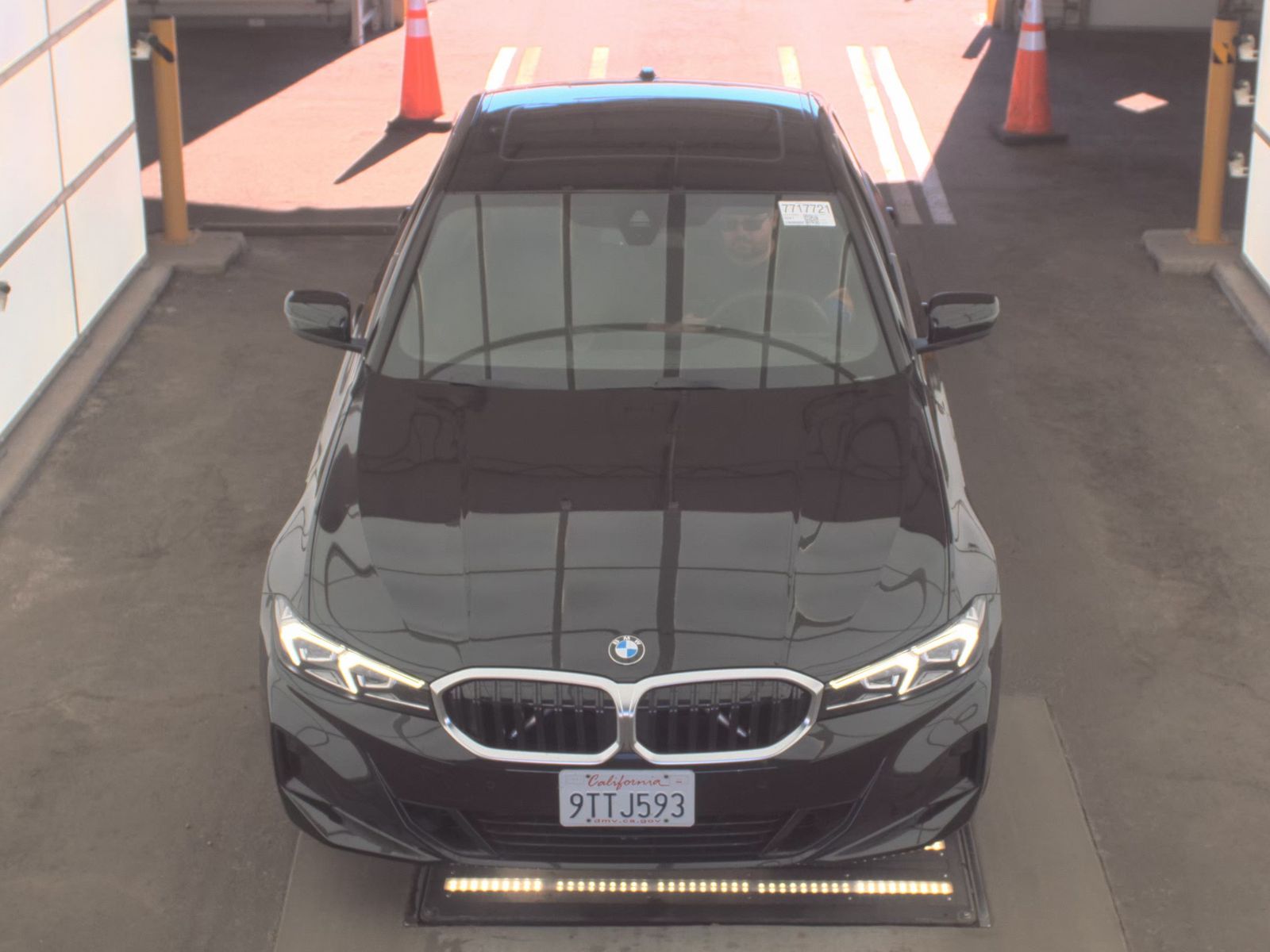 2025 BMW 3 Series 330i xDrive AWD