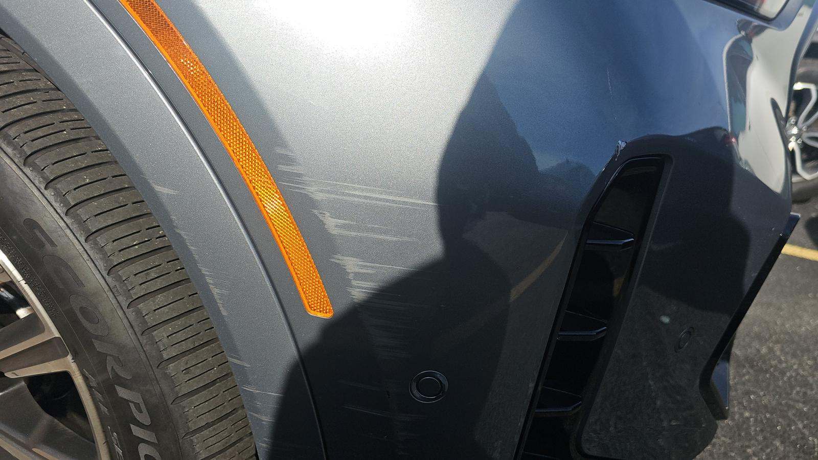 2025 BMW X6 xDrive40i AWD