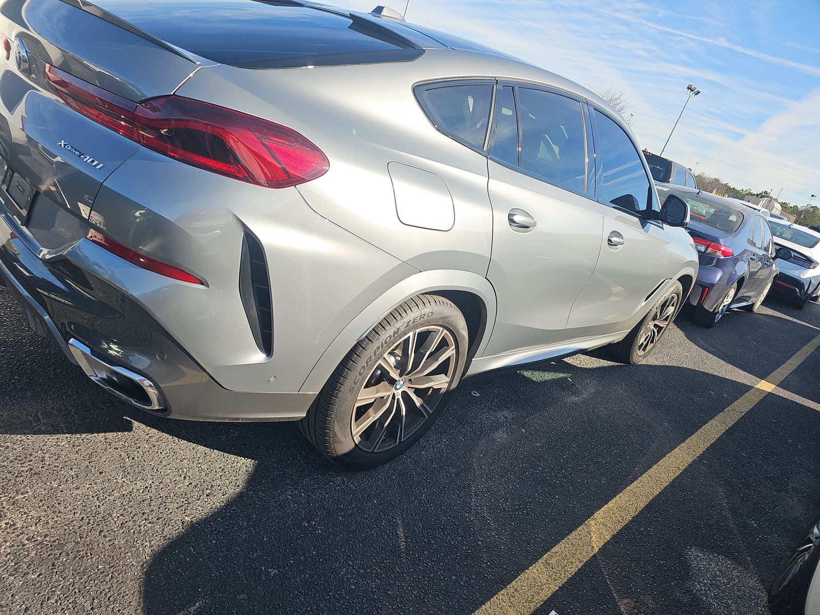 2025 BMW X6 xDrive40i AWD