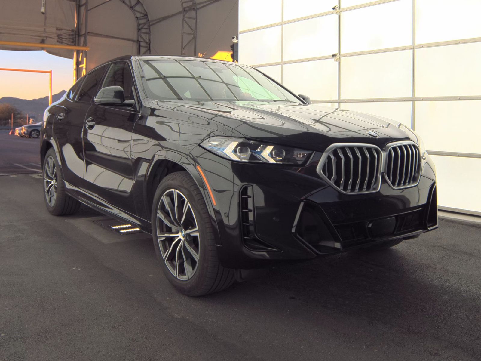 2025 BMW X6 xDrive40i AWD