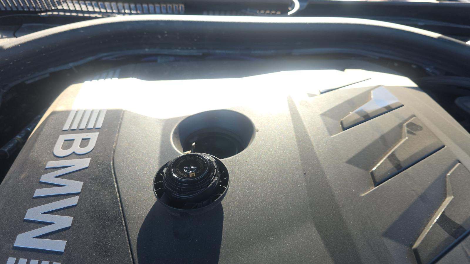 2025 BMW 3 Series 330i xDrive AWD