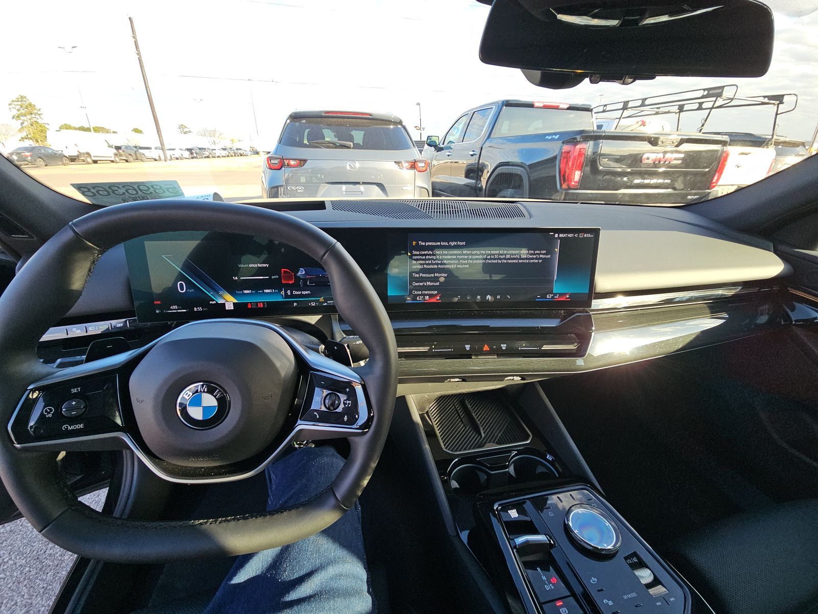 2025 BMW 5 Series 530i RWD