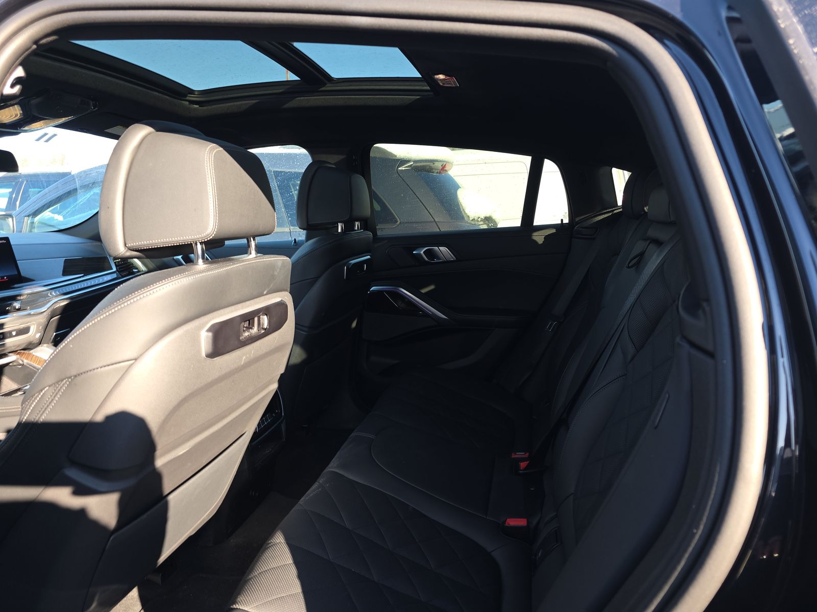 2025 BMW X6 xDrive40i AWD