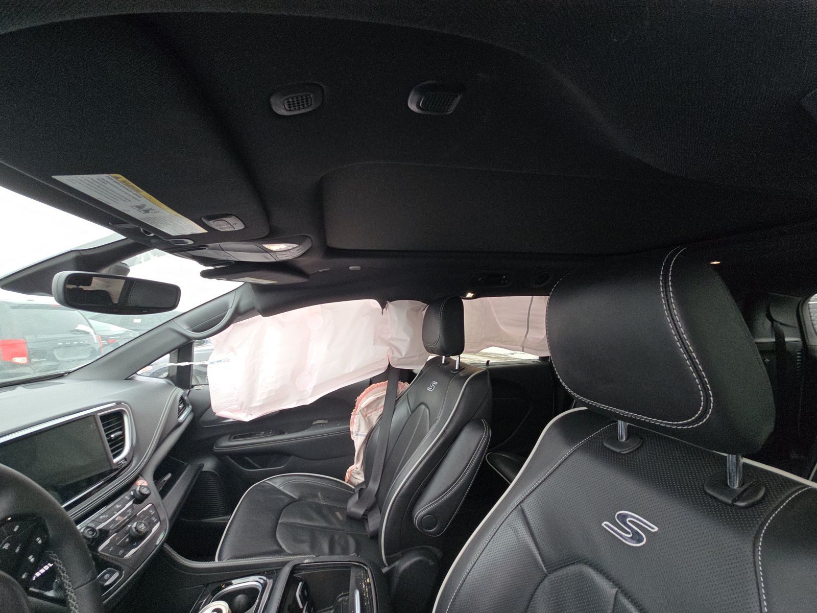 2025 Chrysler Pacifica Limited FWD