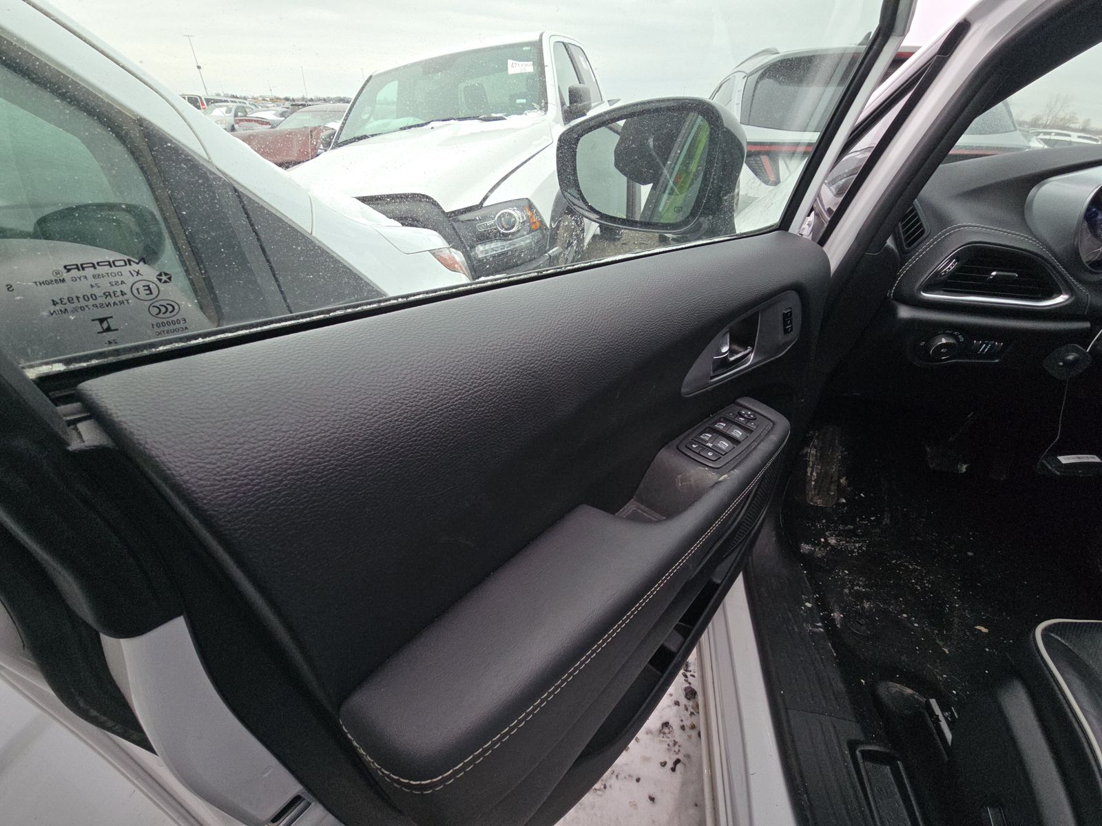 2025 Chrysler Pacifica Limited FWD