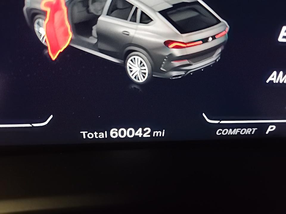 2022 BMW X6 xDrive40i AWD