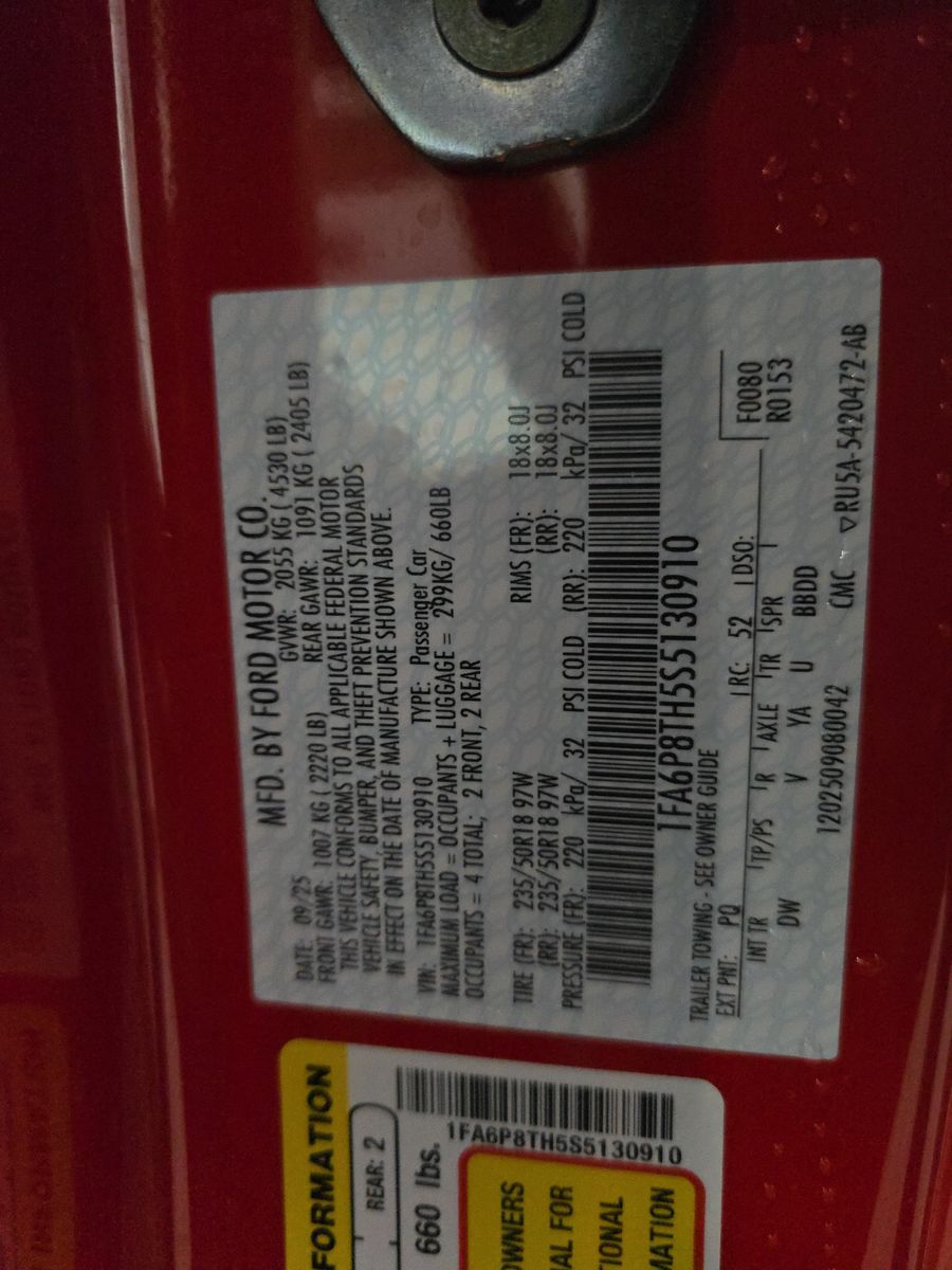 2025 Ford Mustang EcoBoost RWD