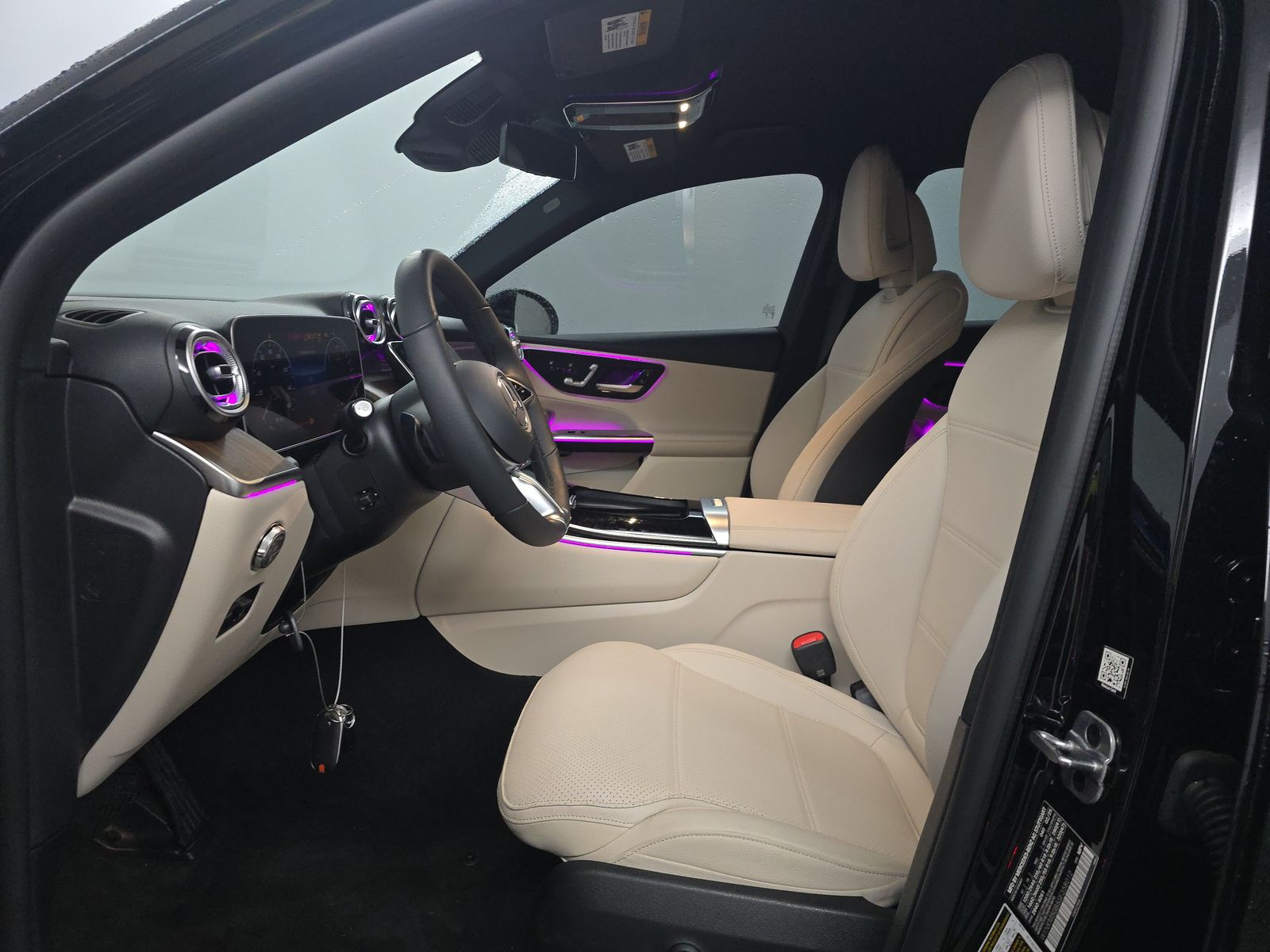 MERCEDES-BENZ GLC - 8